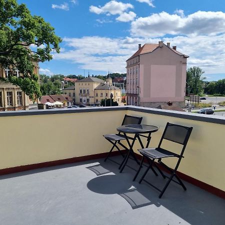Przy Zelaznym Moscie Acomodação com café da manhã Kłodzko Exterior foto