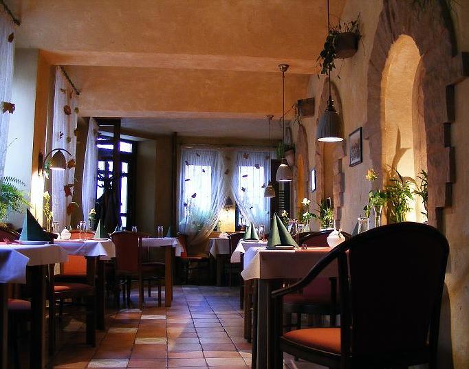 Przy Zelaznym Moscie Acomodação com café da manhã Kłodzko Exterior foto